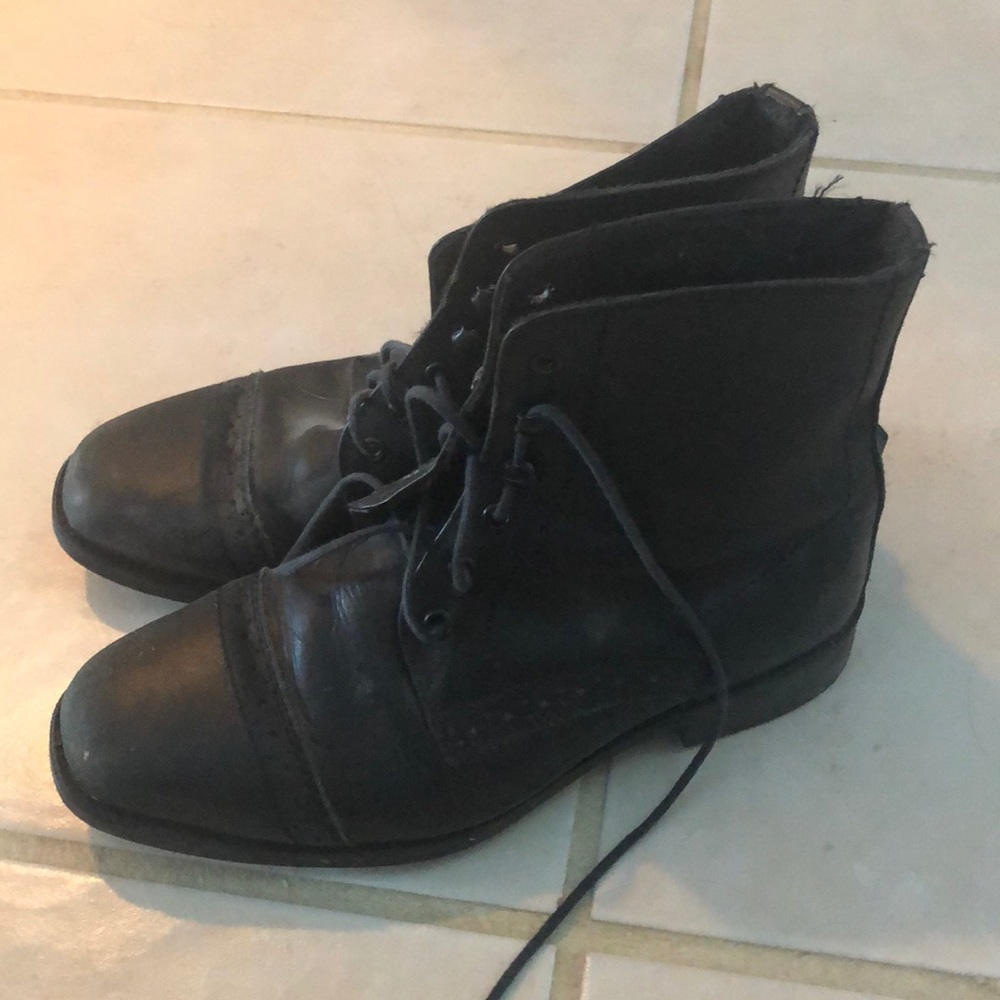 Tuff Rider shoes